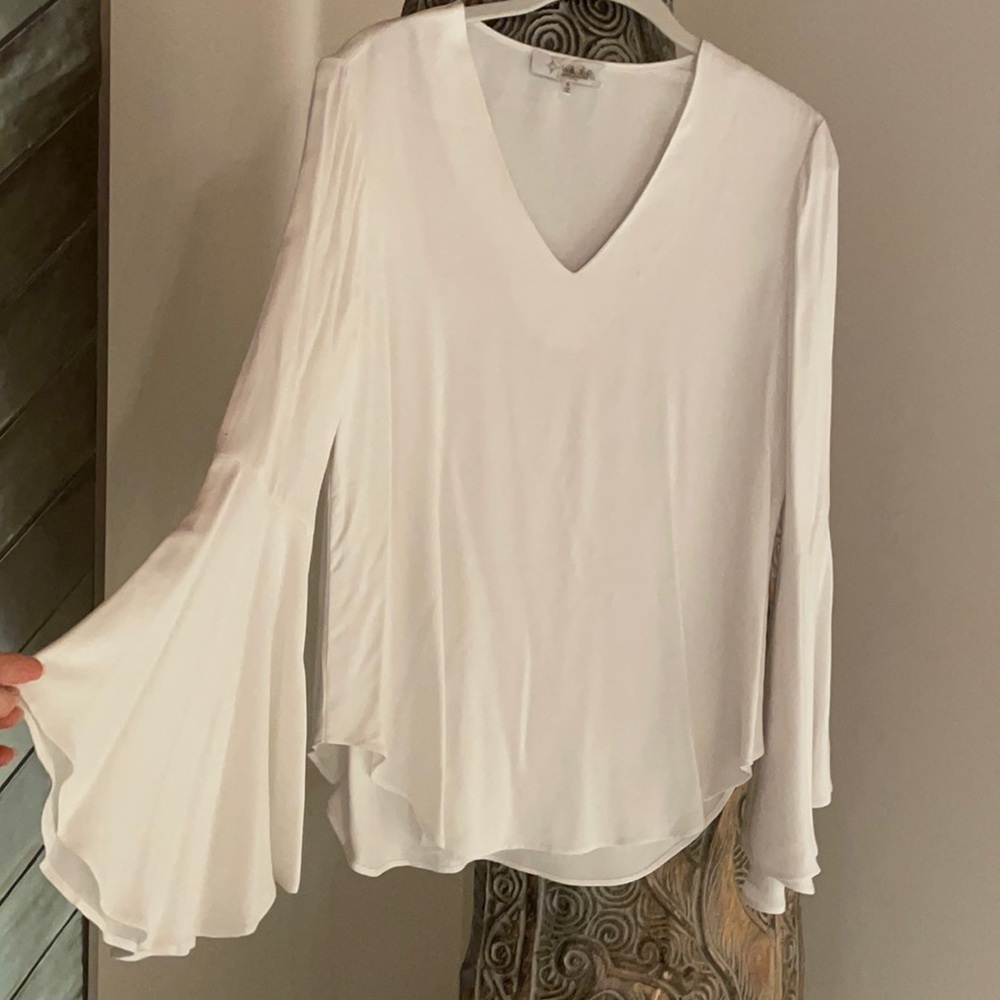 V Neck bell sleeve Top